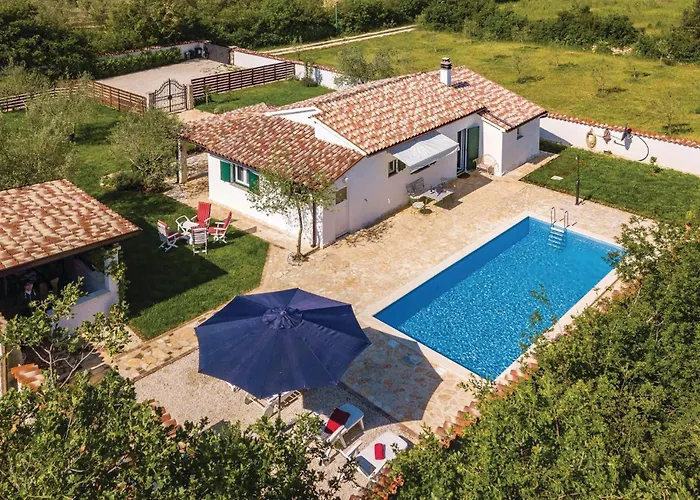 2 Bedroom In * Πούλα