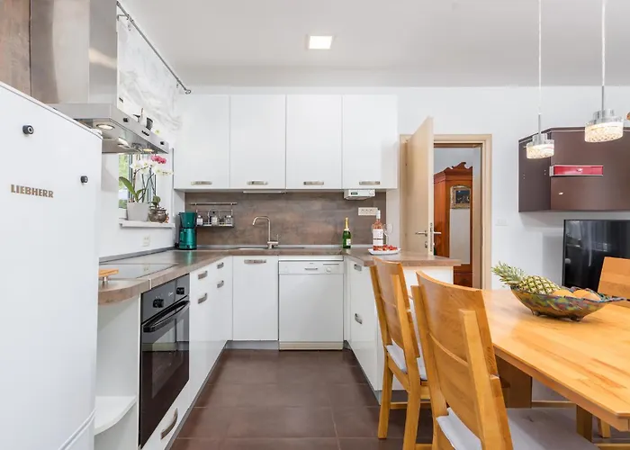 2 Bedroom In Σπίτι διακοπών