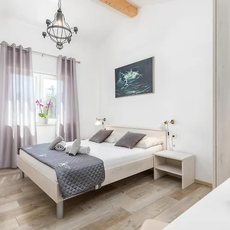 Stunning In Tatil Evi