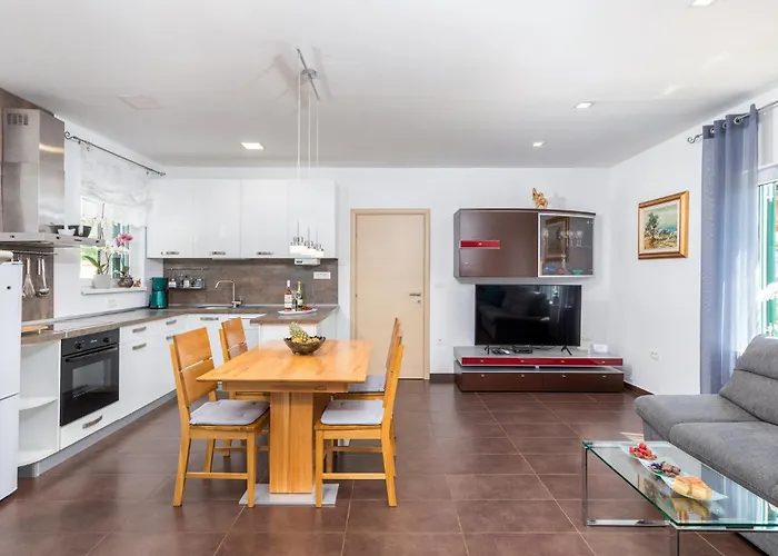 2 Bedroom In Tatil Evi