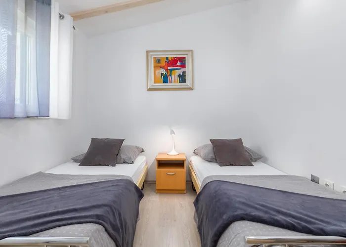 2 Bedroom In Tatil Evi *