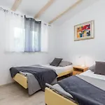 2 Bedroom In *